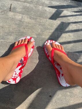 Flip flops